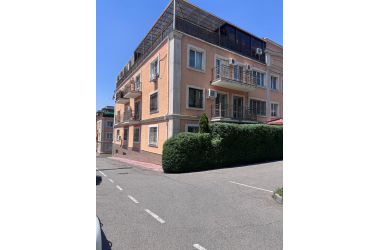 Продам 3-комн.кв. · 133 м² · 2/3 этаж, мкр.Ерменсай