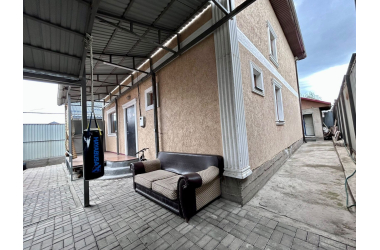 Продам дом · 6 комнат · 141 м² · 4 сот., 25-я улица 440а — 45-я улица