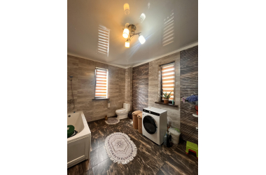 Продам дом · 7 комнат · 383.1 м² · 8 сот., Монтаева