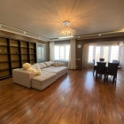 Продам 3-комн.кв. · 167 м² · 3/4 этаж, мкр.Тастыбулак