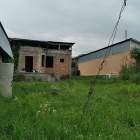 Продам дом недостр. в мкр.Акжар